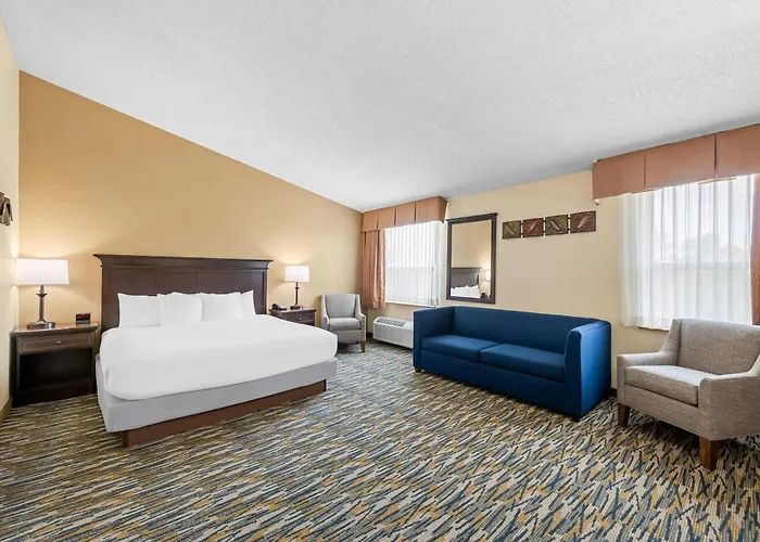 Comfort Inn At Thousand Hills